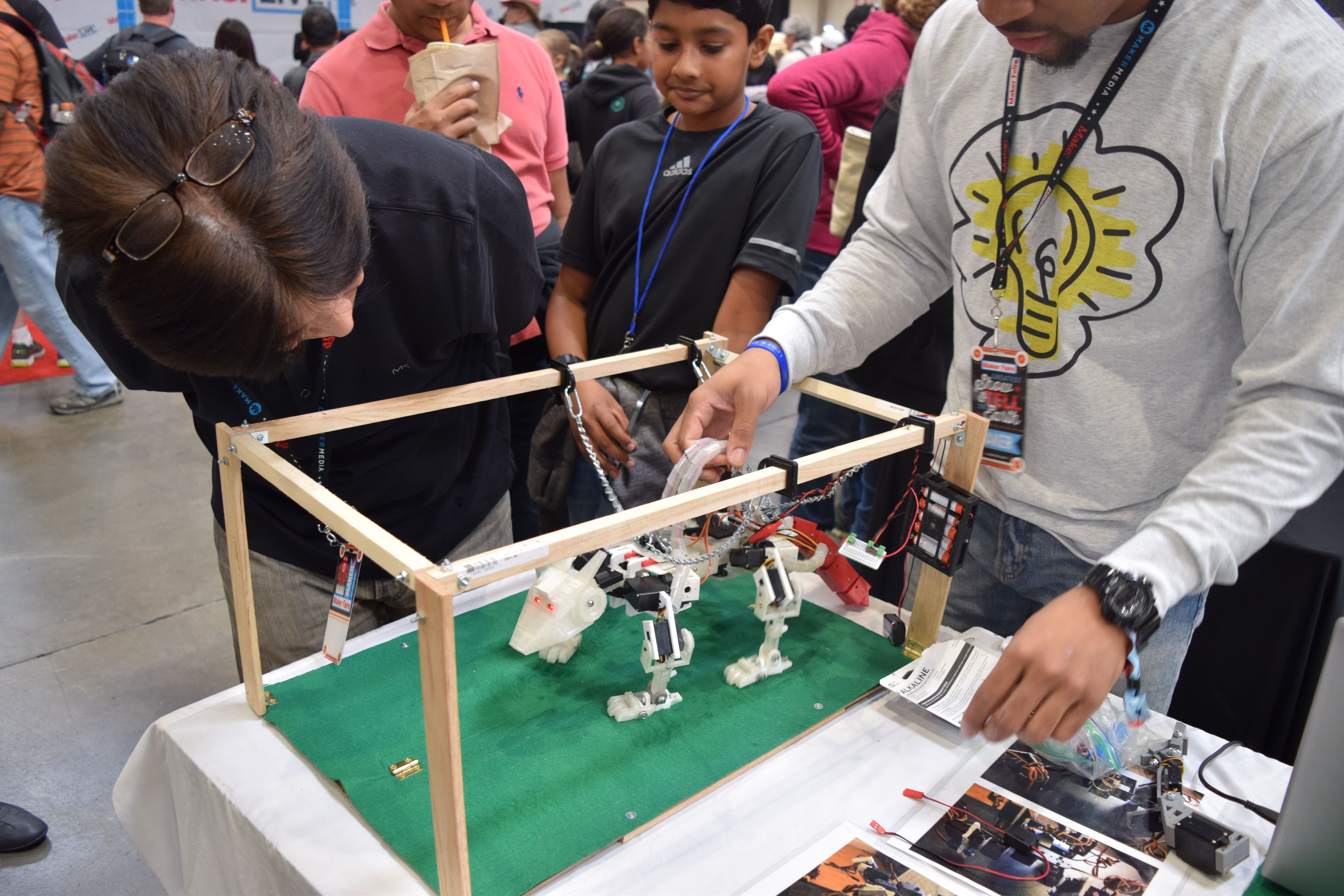 Build Modular Animal Robots with the Animech Project